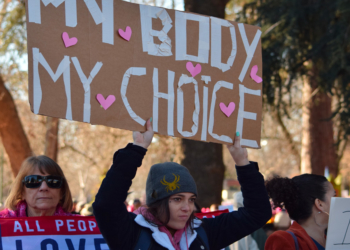 הפגנה על זכות האישה על גופה בוושינגטון ארה״ב | שאטרסטוק