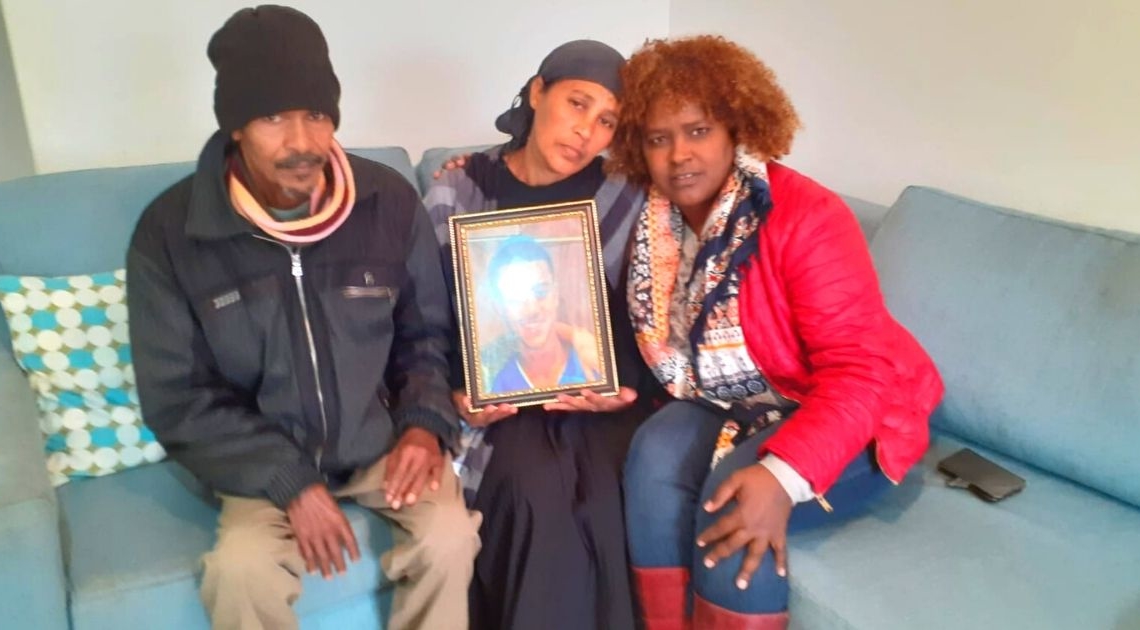 ממאיי ואתלאי, הוריו של יהודה ביאדגה  - עם הכתבת שולה מולא