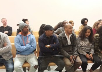 משפחת טקה בבית המשפט בדיון המקדמי | צילומים: אבי בלכרמן