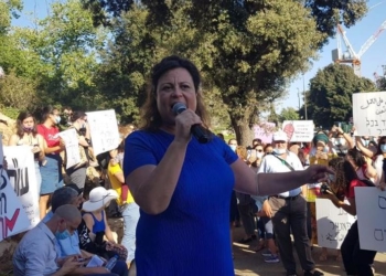 ענבל חרמוני, יו״ר איגוד העובדים הסוציאלים