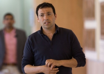 רביב דרוקר | צילום: יונתן סינדל, פלאש 90