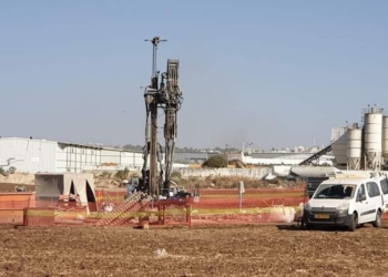 קידוח הניטור באזור שבו אמורה לקום תחנת הכוח קסם