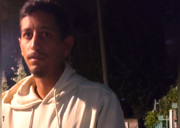 יובל שער בפגישה עם כתבת המקום