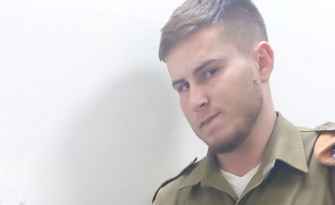 אורי ארנרייך | צילום: מאשה אברבוך. עיצוב: גיא עמיאל