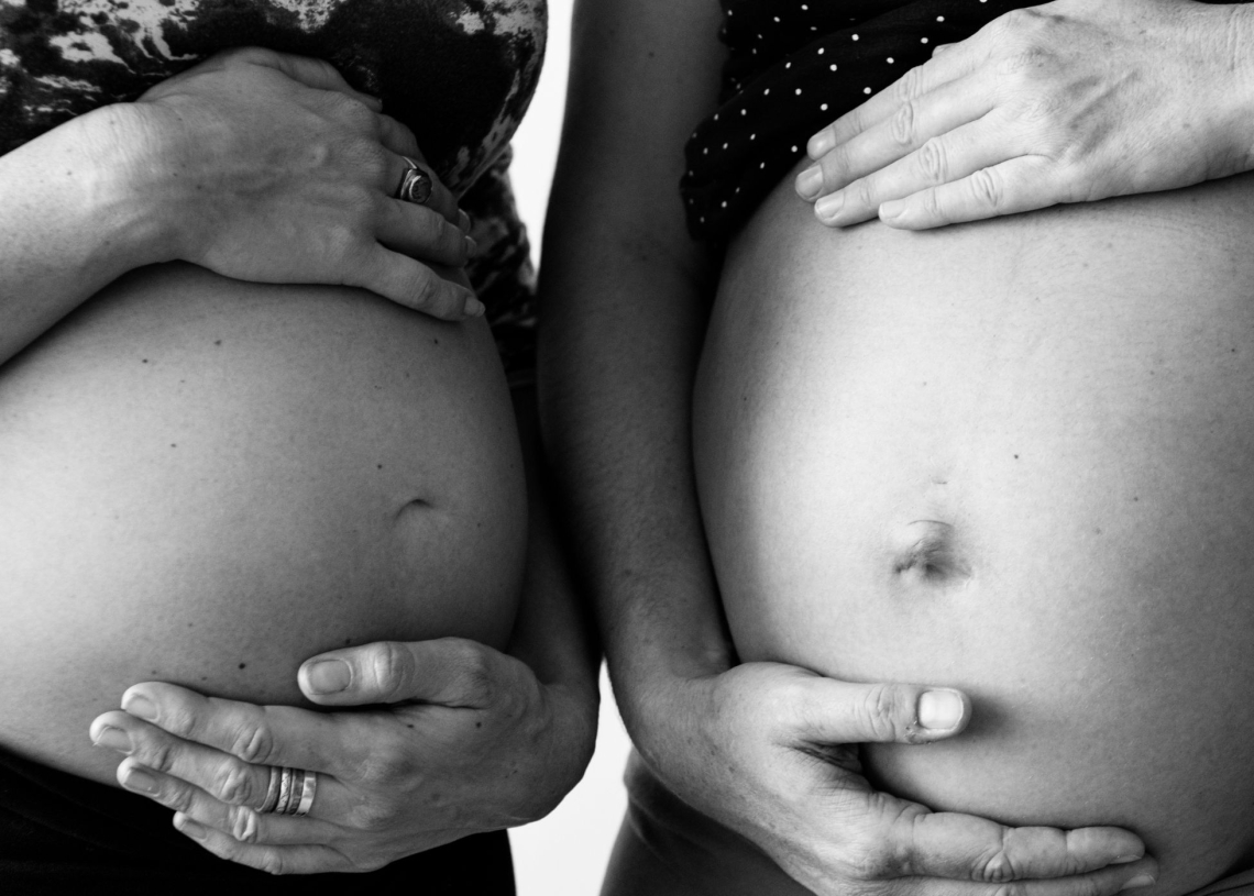 נשים בהיריון | צילום: rawpixel.com, Freepik