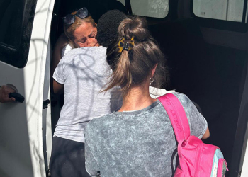 האם אתמול האם אתמול בוואן של רשות ההגירה של רשות ההגירה