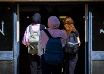 סטודנטיות באוניברסיטה העברית. למצולמות אין קשר לכתבה | צילום: אוליבר פיטוסי, פלאש 90