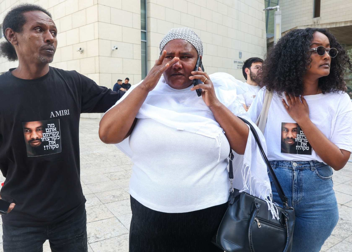 וובג'יג' טקה, אמו של סלומון אתמול לאחר שימוע הכרעת הדין | צילום: איתי רון